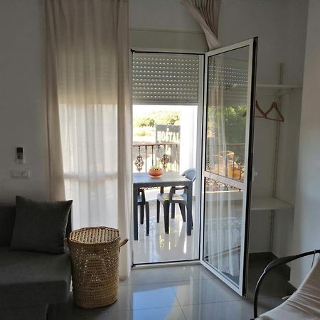 Hostal La Tarayuela Барбате Экстерьер фото